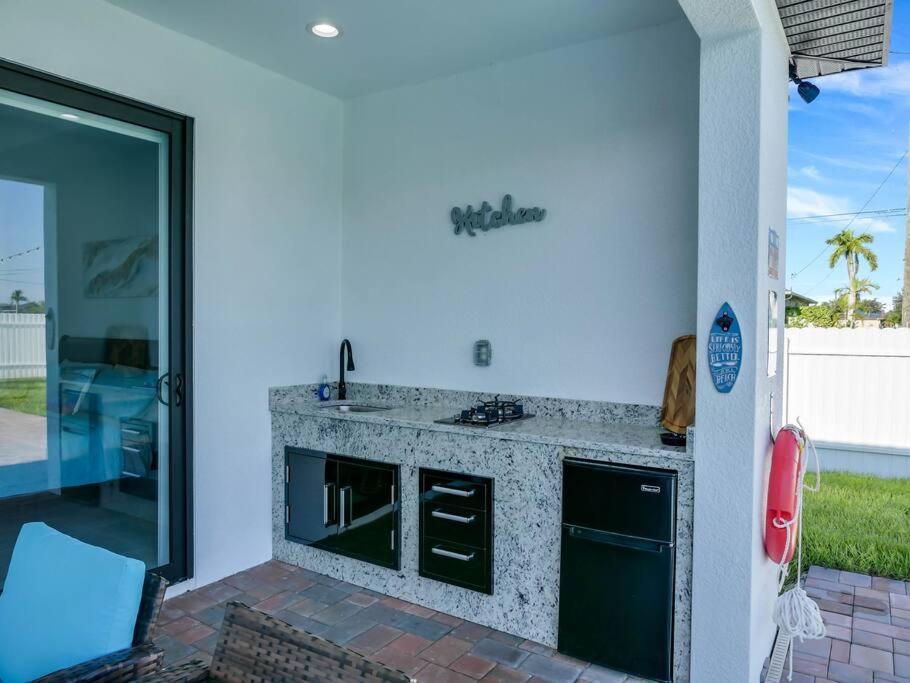 Casa Sevilla, Heated Pool, Sleeps 9, 4B3B ケープコーラル エクステリア 写真