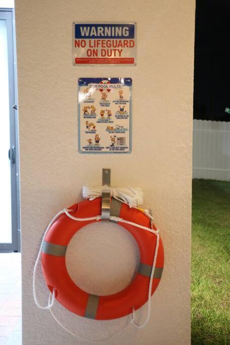 Casa Sevilla, Heated Pool, Sleeps 9, 4B3B ケープコーラル エクステリア 写真